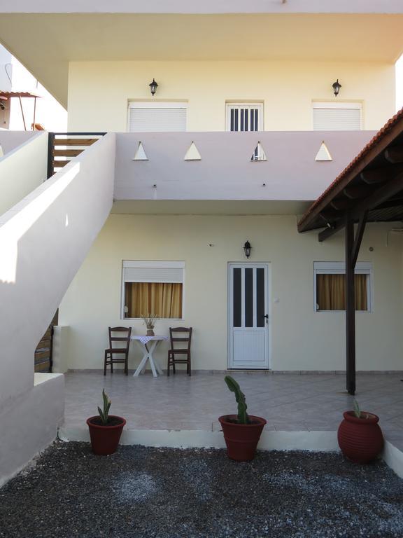 Frosso'S Sea Apartments Kokkini Hani Екстериор снимка