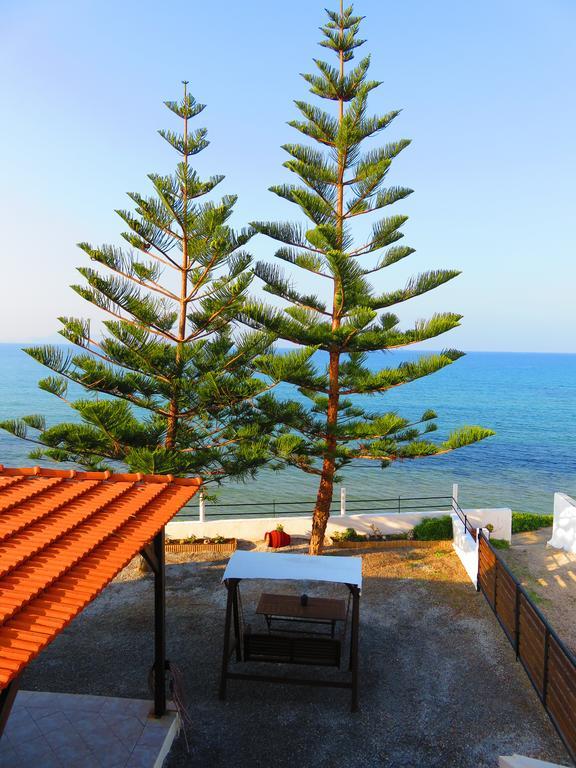 Frosso'S Sea Apartments Kokkini Hani Екстериор снимка