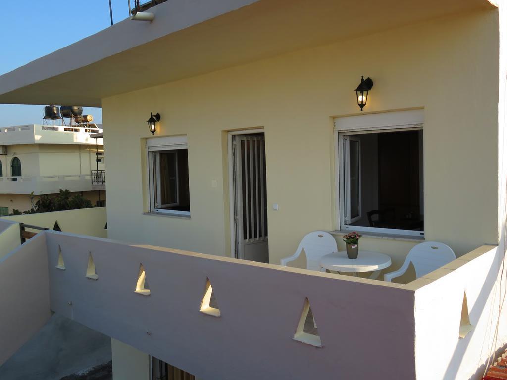 Frosso'S Sea Apartments Kokkini Hani Екстериор снимка